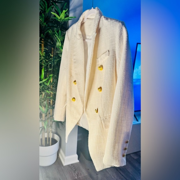 Perfect blazer 🤩🔥 - Picture 2 of 8